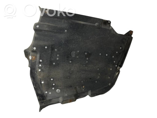 Underbody protection at the rear of the chassis