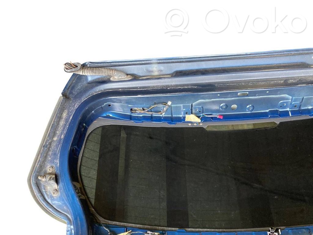 Aizmugurējais pārsegs (bagāžnieks)