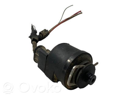 Degvielas filtra sildītājs