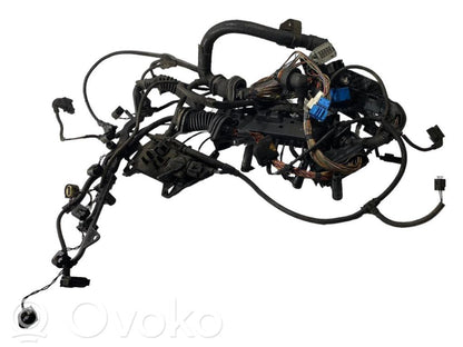 Dzinēja vadu instalācija