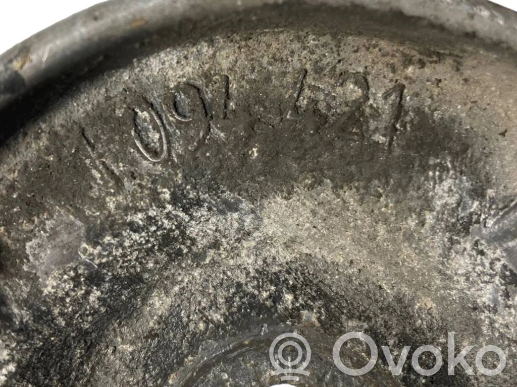 Aizmugurējā reduktora stiprinājums