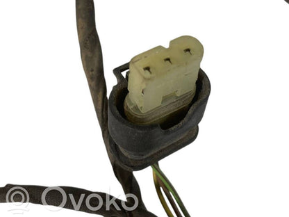 Parkošanas (PDC) sensoru vadu instalācija