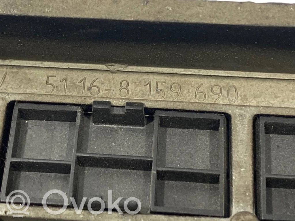 Декоративная отделка радио/навигации