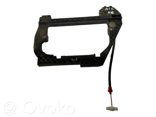 Aizmugurē turētājs / kronšteins ārējam atvēršanas rokturim