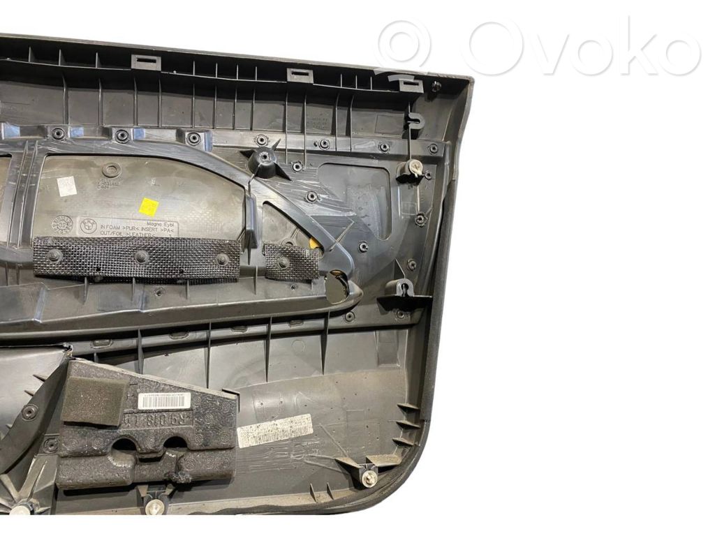 Priekšējo durvju apdare