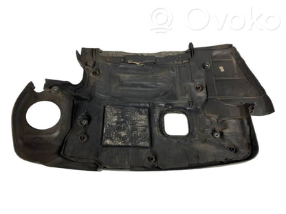 Крышка двигателя (декоративная отделка)