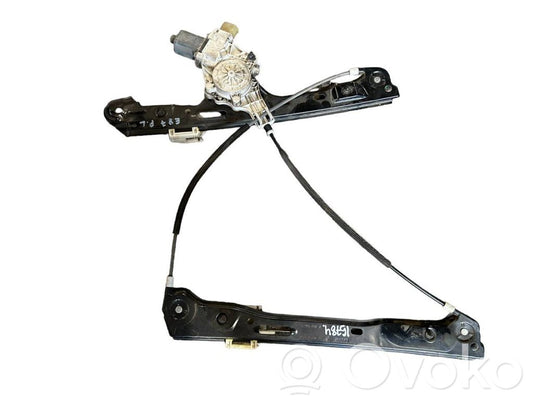 Priekšpusē elektriskā loga pacelšanas mehānisma komplekts