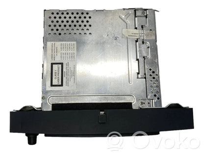 Радио / CD/DVD-плеер / навигация