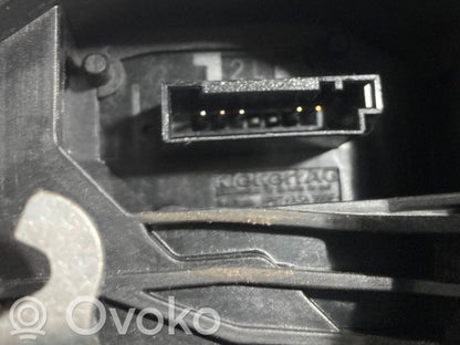 Передний замок