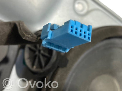 Priekšpusē elektriskā loga pacelšanas mehānisma komplekts