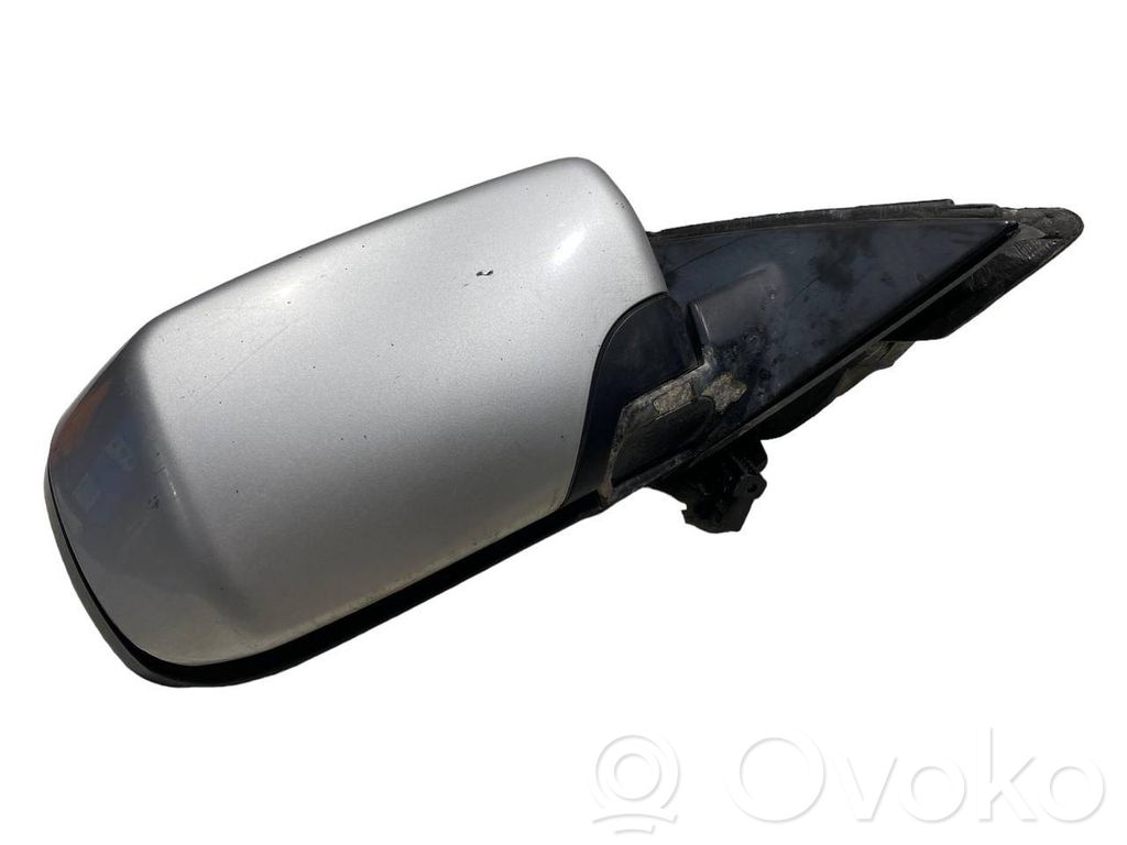 Spogulis (elektriski vadāms)