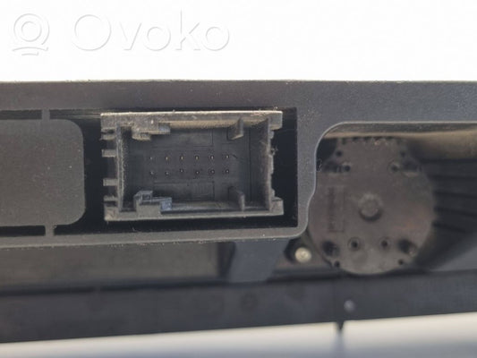 Gaisa kondicioniera / klimata kontroles / salona apsildes vadības bloks (salonā)