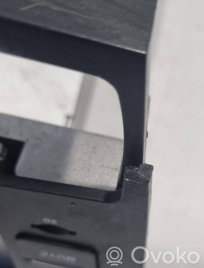 Радио / CD/DVD-плеер / навигация