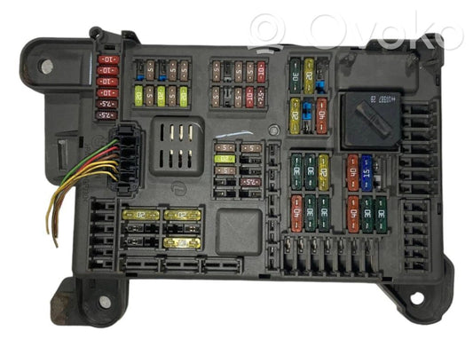 Fuse block