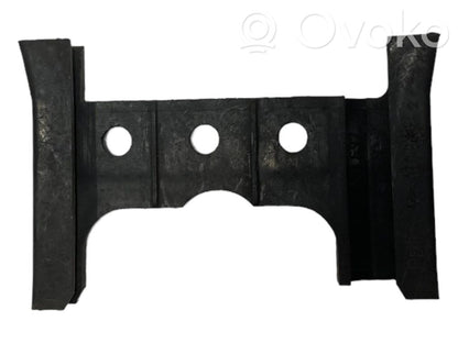 Aizmugurējā bufera montāžas kronšteins