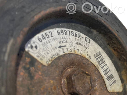 Air conditioner compressor (pump)