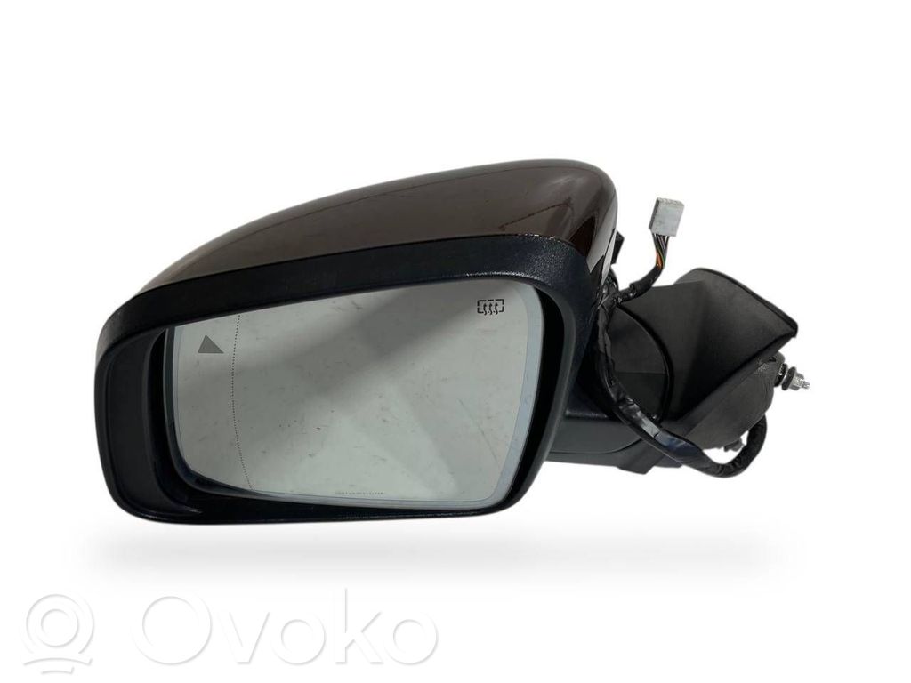 Spogulis (elektriski vadāms)