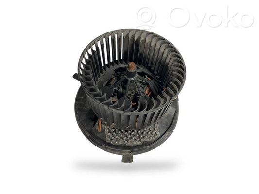 Mazā radiatora ventilators
