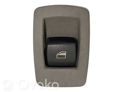 Elektrisko logu slēdzis
