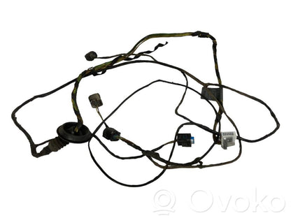 Parkošanas (PDC) sensoru vadu instalācija