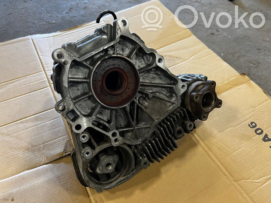 Редуктор коробки передач / раздаточная коробка