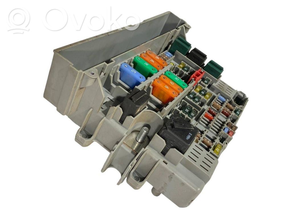 Drošinātāju bloks