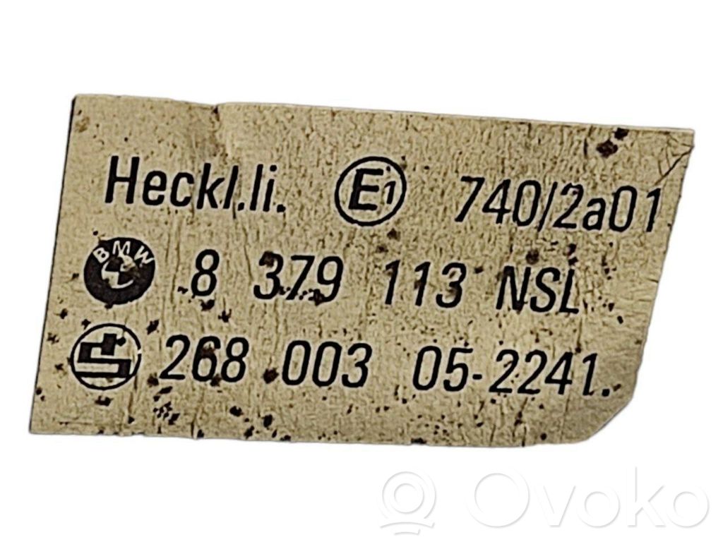 Задний фонарь в кузове