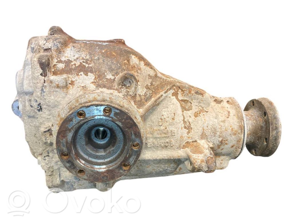 Aizmugurējais reduktors