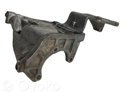 Ģeneratora stiprinājums