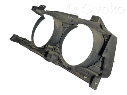 Priekšējā luktura dekoratīvā apdare