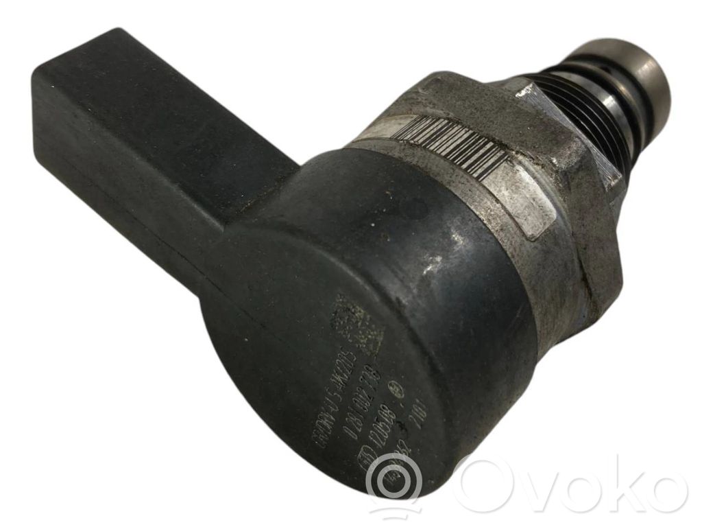 Регулятор давления топлива