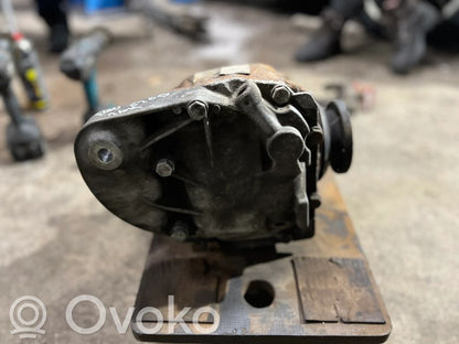 Aizmugurējais reduktors