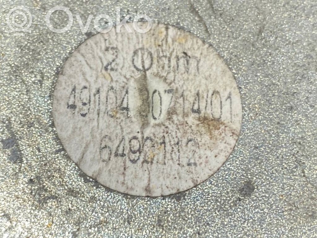 Speaker(s) in the rear door