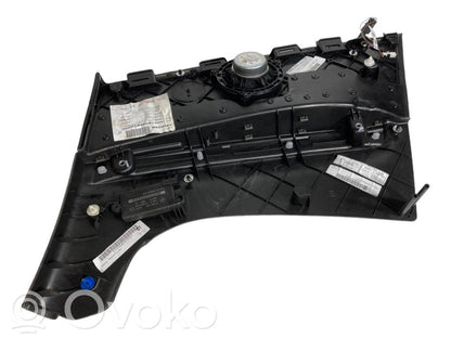 Kupejas aizmugures sānu apdares panelis