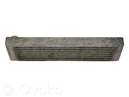 Starpdzesētāja radiators