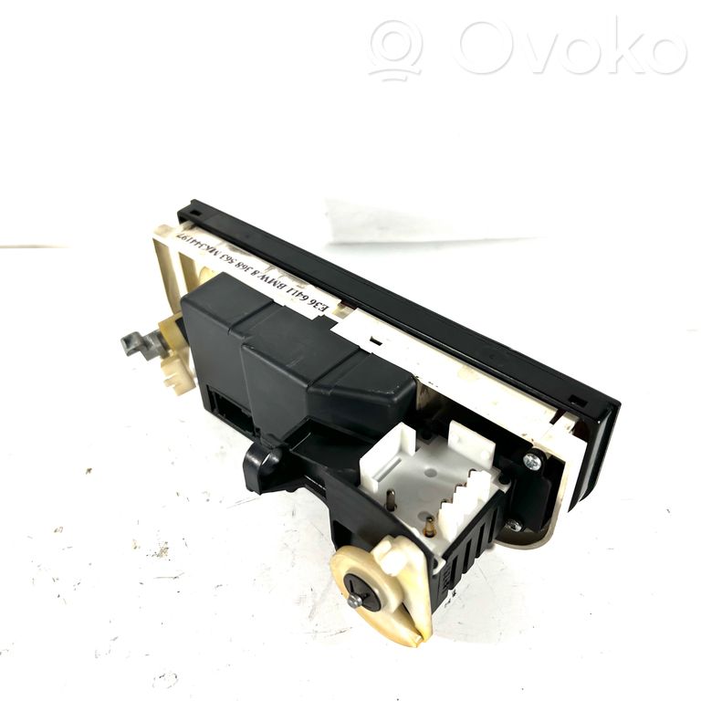 Блок управления кондиционером/климат-контролем/отоплением салона (в салоне)