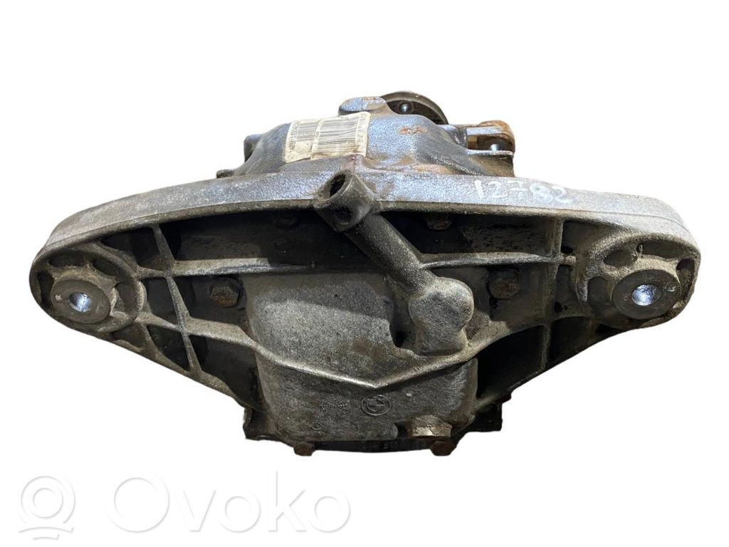 Aizmugurējais reduktors