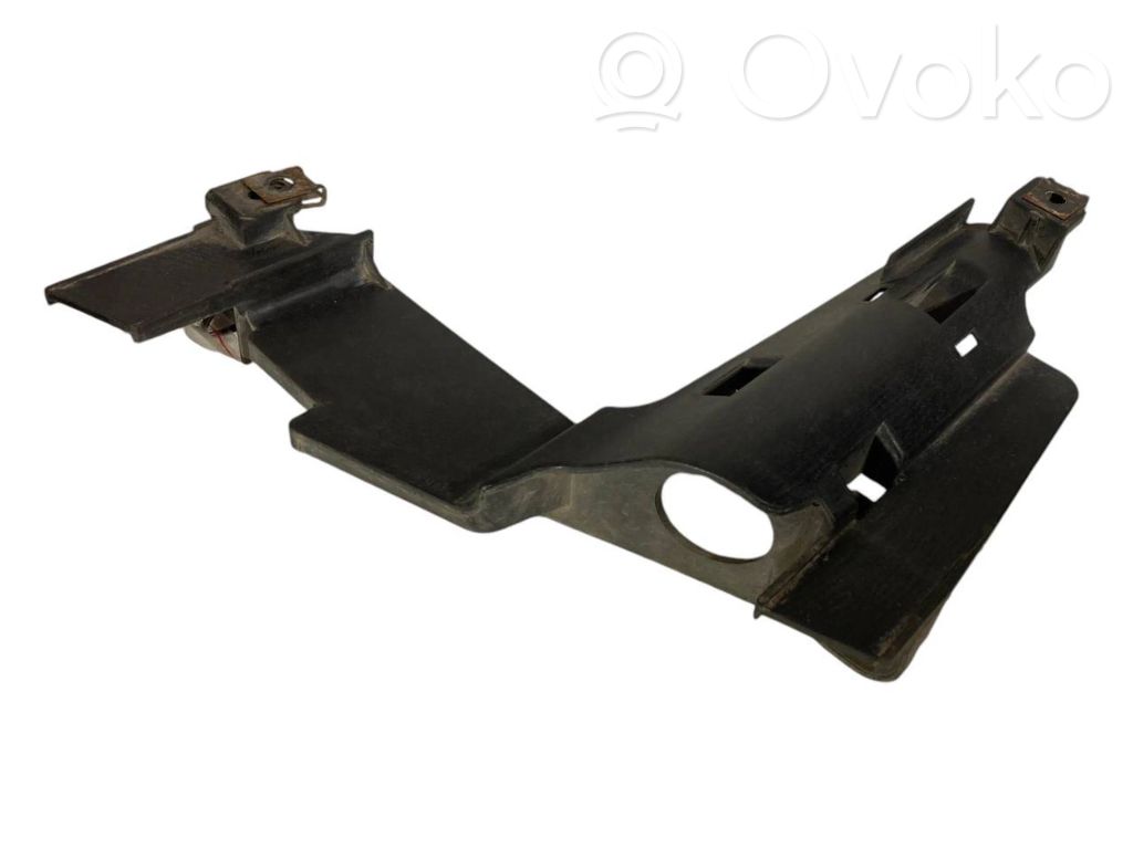 Priekšējā luktura turētājs