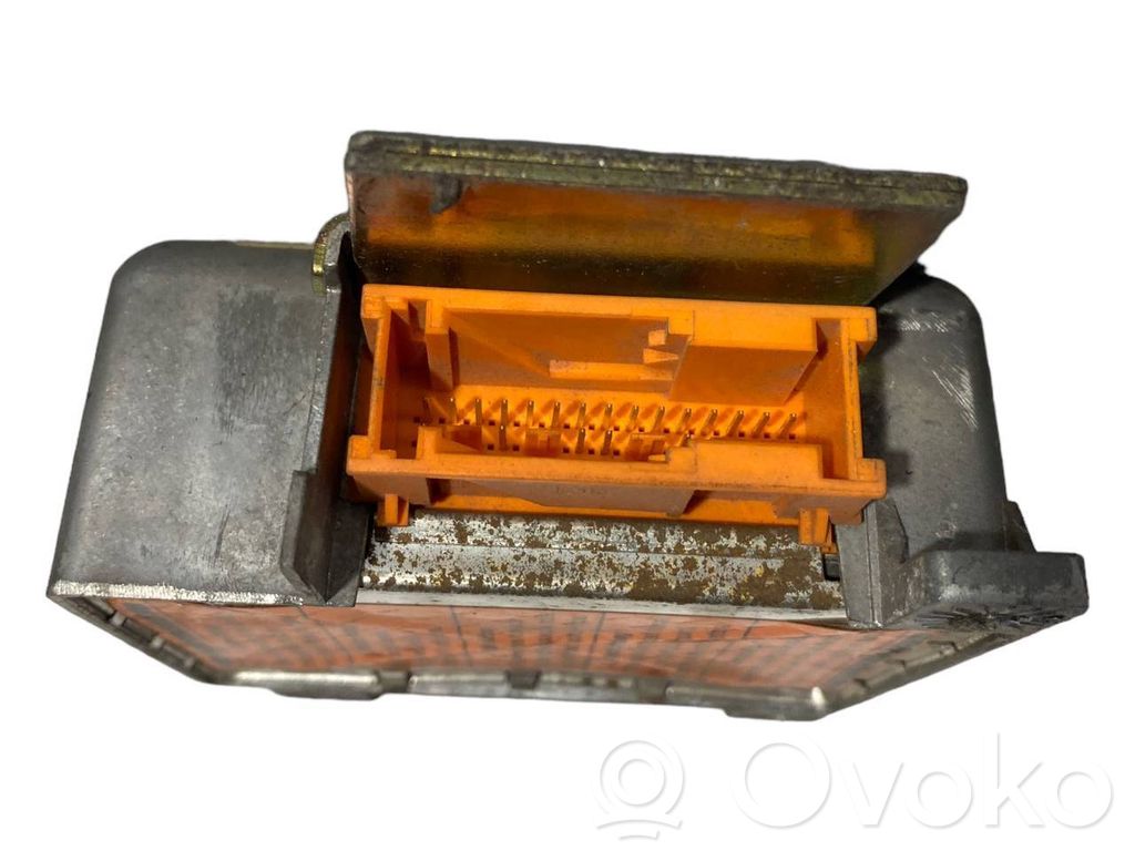 Блок управления подушками безопасности