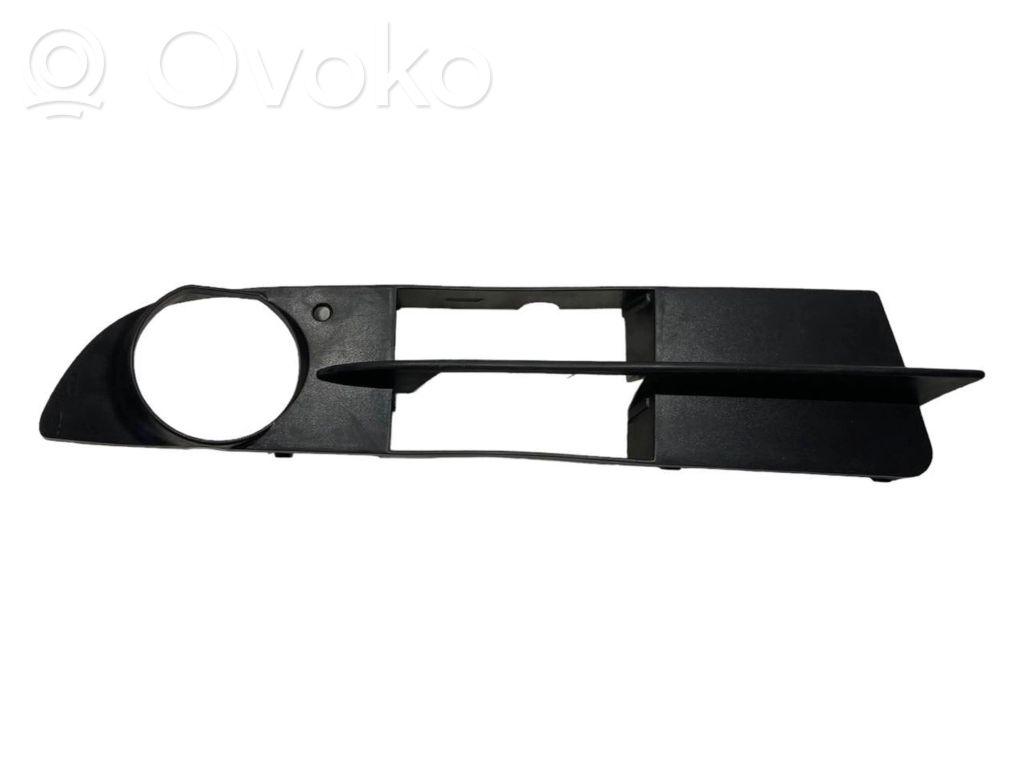 Pretmiglas luktura dekoratīvais režģis