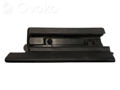 Cita veida salona detaļa