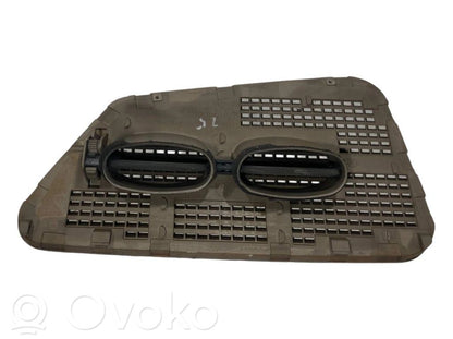 Centrālais gaisa ventilācijas režģis