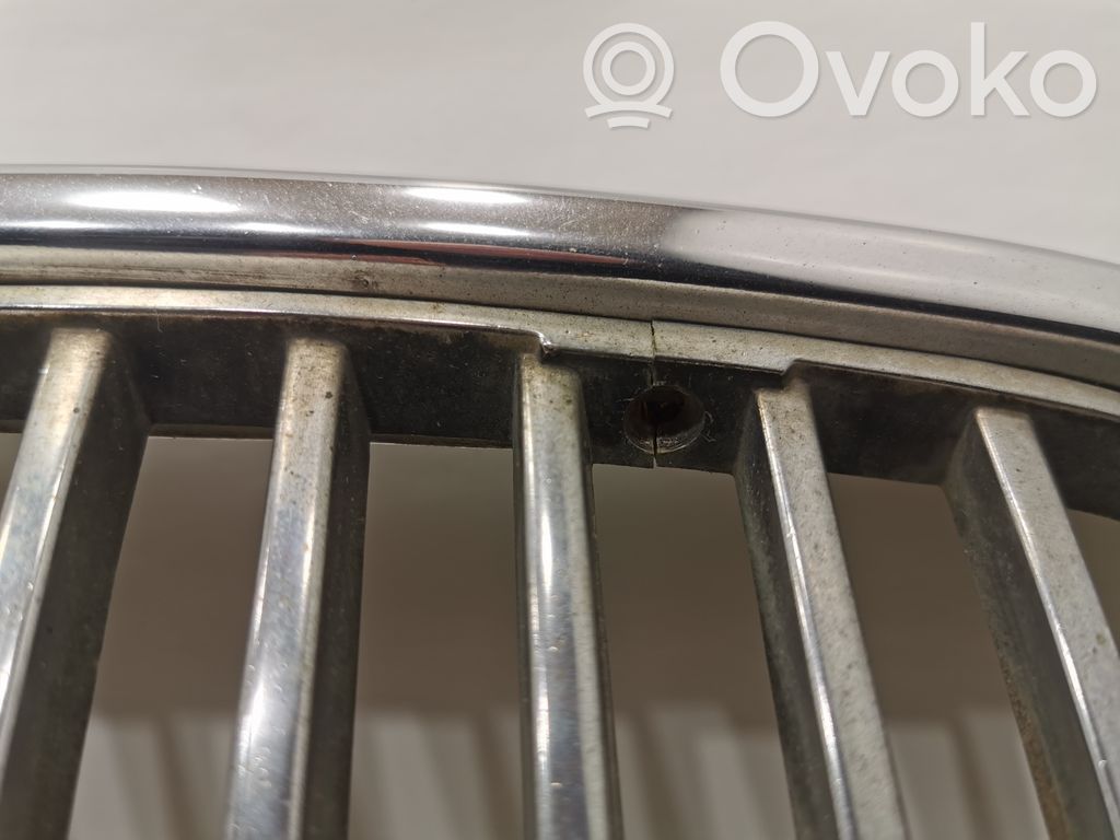 Priekšējais režģis