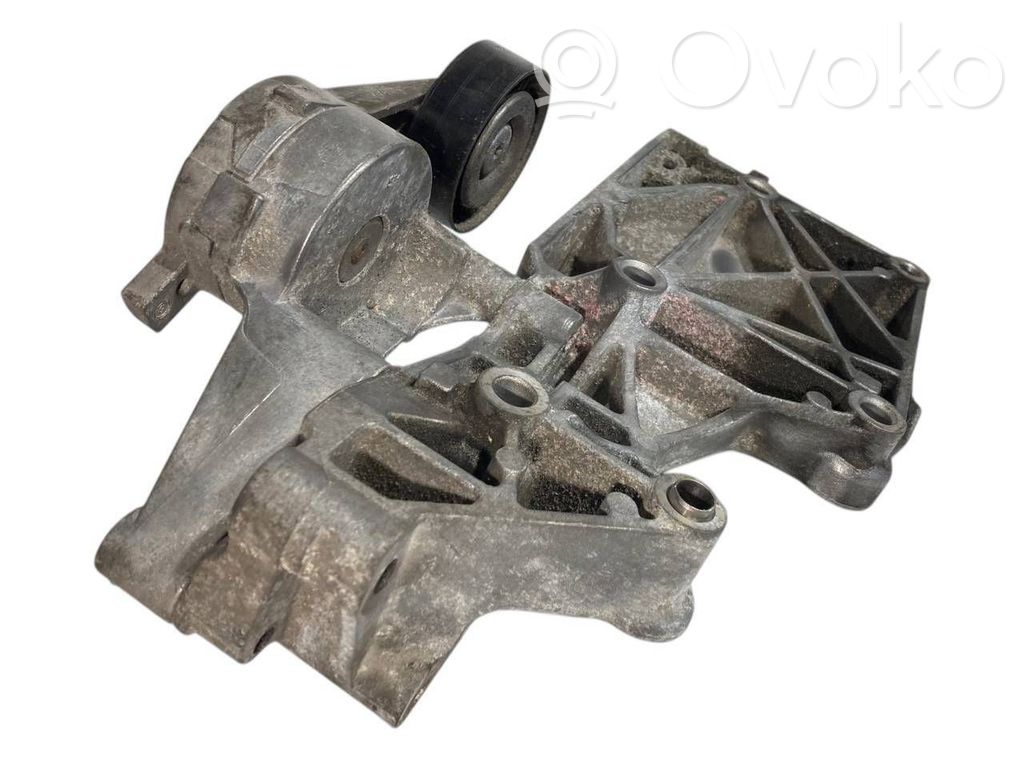 Ģeneratora stiprinājums