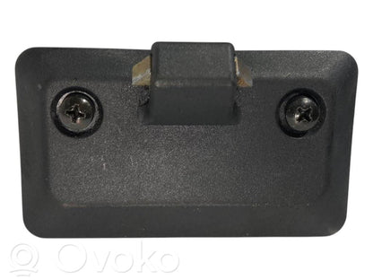 Mantu nodalījuma slēdzene