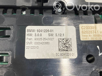 Air conditioning / climate control / interior heating control unit (in the passenger compartment)