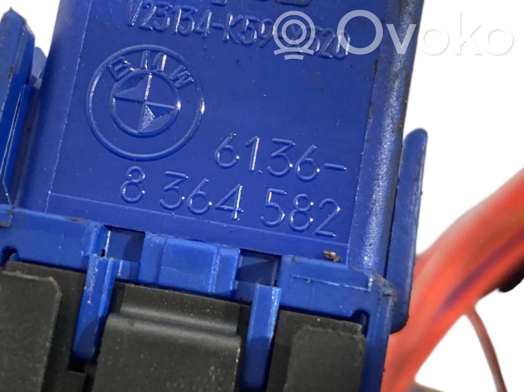 Dzinēja vadu instalācija