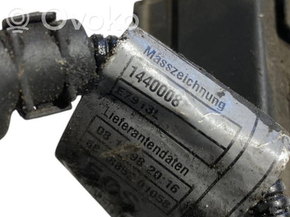 Dzinēja vadu instalācija