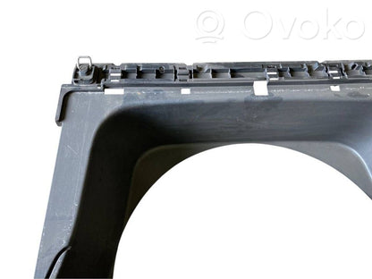 Bagāžnieka sānu apakšējās apdares panelis