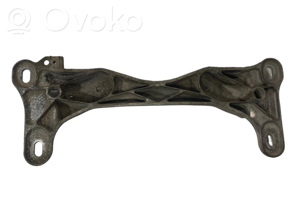 Transmission mounting bracket
